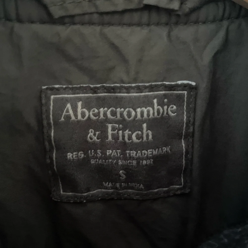Abercrombie & Fitch abercrombie fitch